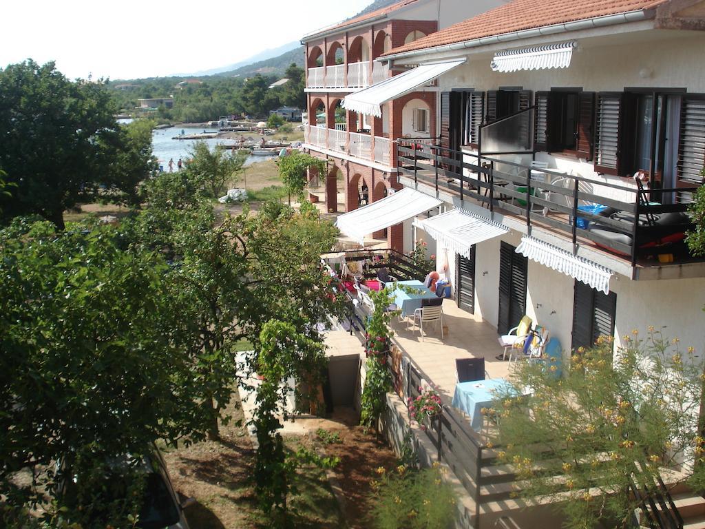 Apartments Jurlina Seline Exterior photo